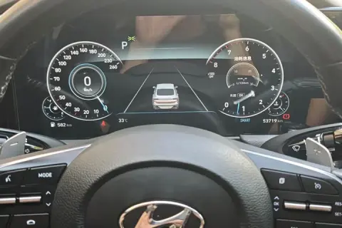 Hyundai Sonata в аренду фото № 7