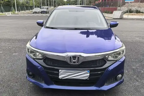 Honda Crider в аренду фото № 0