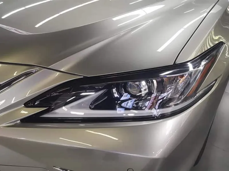 <h1>Lexus ES</h1> в аренду фото № 2