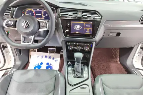 Volkswagen Tiguan в аренду фото № 5