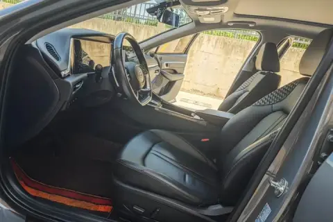 Hyundai Sonata в аренду фото № 5