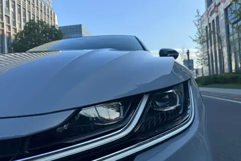 Volkswagen Passat CC в аренду фото № 5