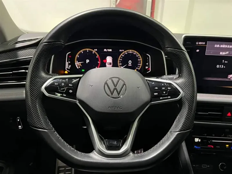 <h1>Volkswagen Tiguan</h1> в аренду фото № 5