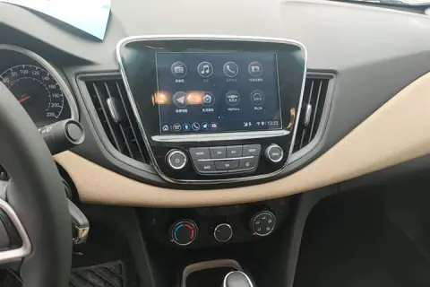 Chevrolet Cruze в аренду фото № 9