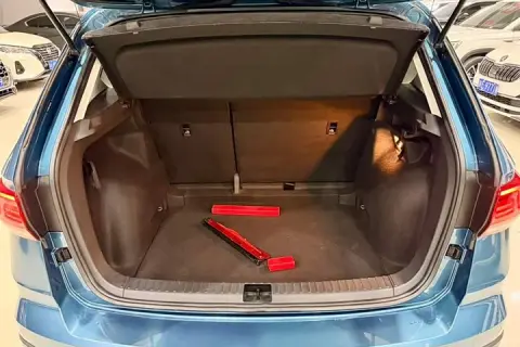 Volkswagen Tharu в аренду фото № 2