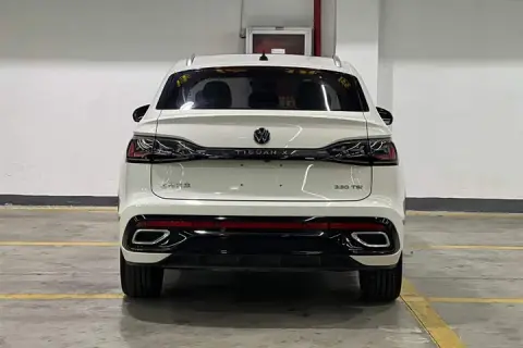 Volkswagen Tiguan в аренду фото № 4
