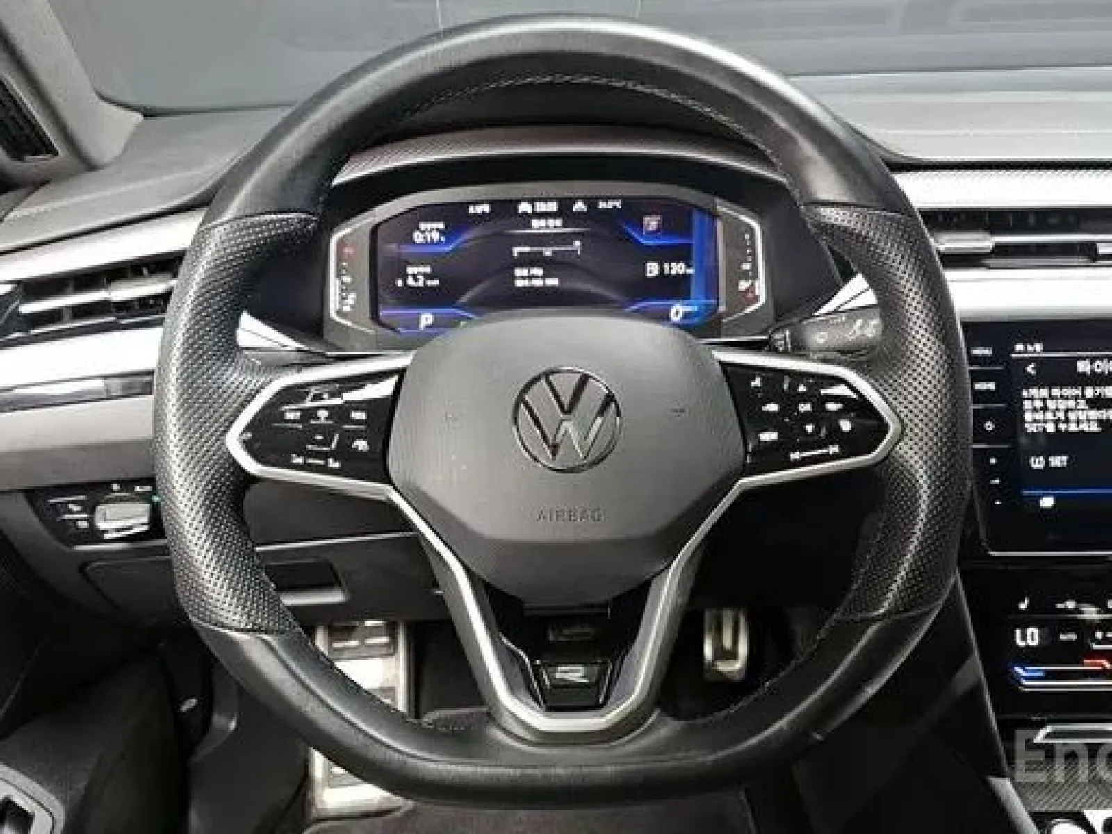 Volkswagen Arteon фото 6