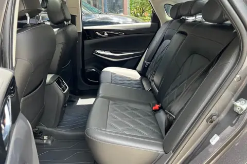 Changan Raeton CC в аренду фото № 9