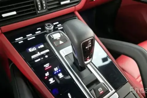 Porsche Cayenne в аренду фото № 3