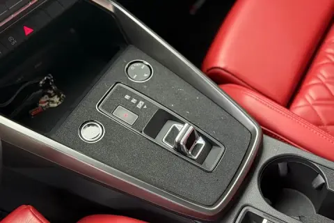 Audi A3 в аренду фото № 7